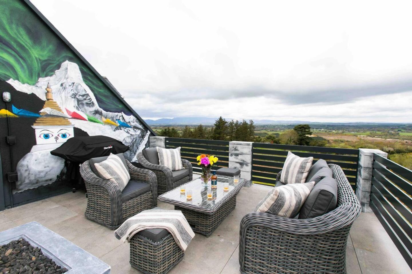 The Mountain Lodge Килларни Экстерьер фото
